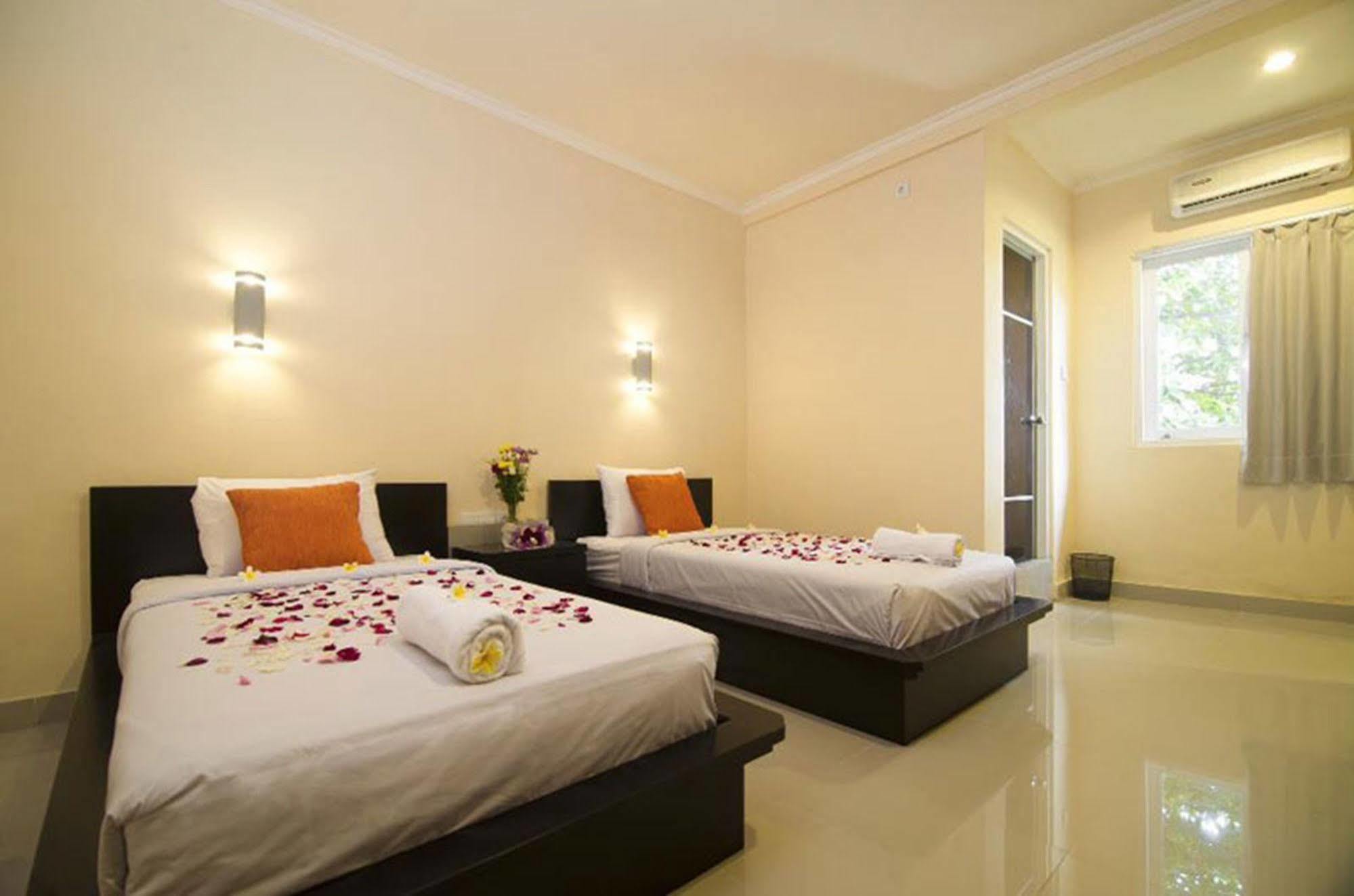 Saimai Residence กูตา ภายนอก รูปภาพ