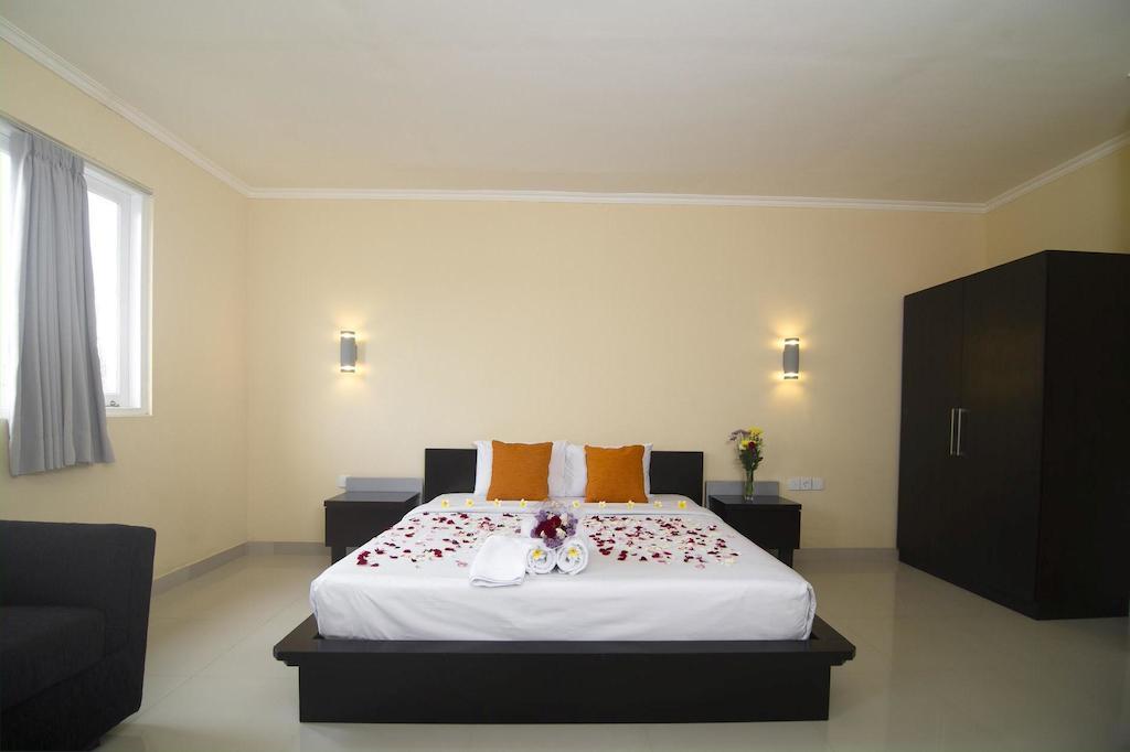 Saimai Residence กูตา ภายนอก รูปภาพ